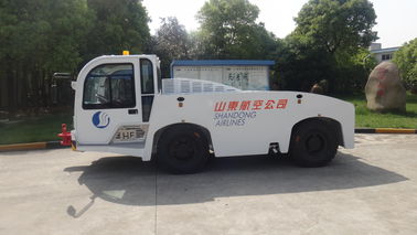 Cina 160 KN Listrik Tow Tractor, Peralatan Dukungan Tanah Penerbangan Stabil pemasok